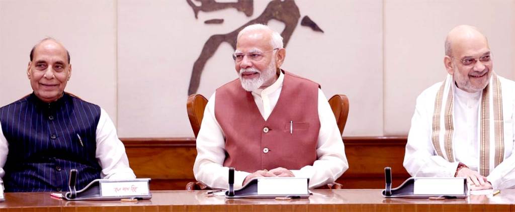 Modi Cabinet Decision Amendment in Law Approved Now Vande Mataram will get status like National Anthem